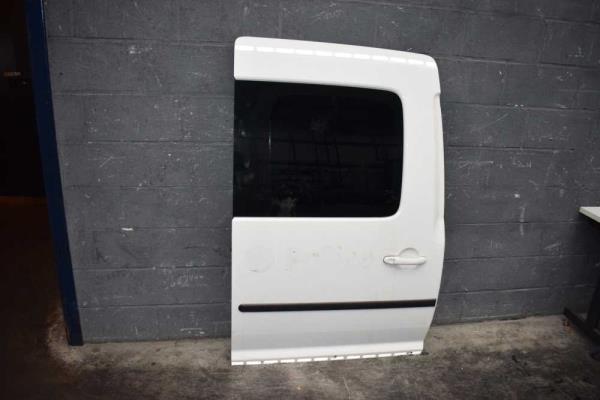 PORTE LATERAL DROITE VW CADDY MAXI 2004-2015 ( VITREE ) - Vue 1